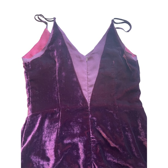 Adelyn Rae Francine Velvet Dress - Size Small - Picture 6 of 12